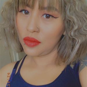 Meet your Posher, Narda barrios